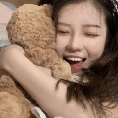 报告王爷,王妃是只猫